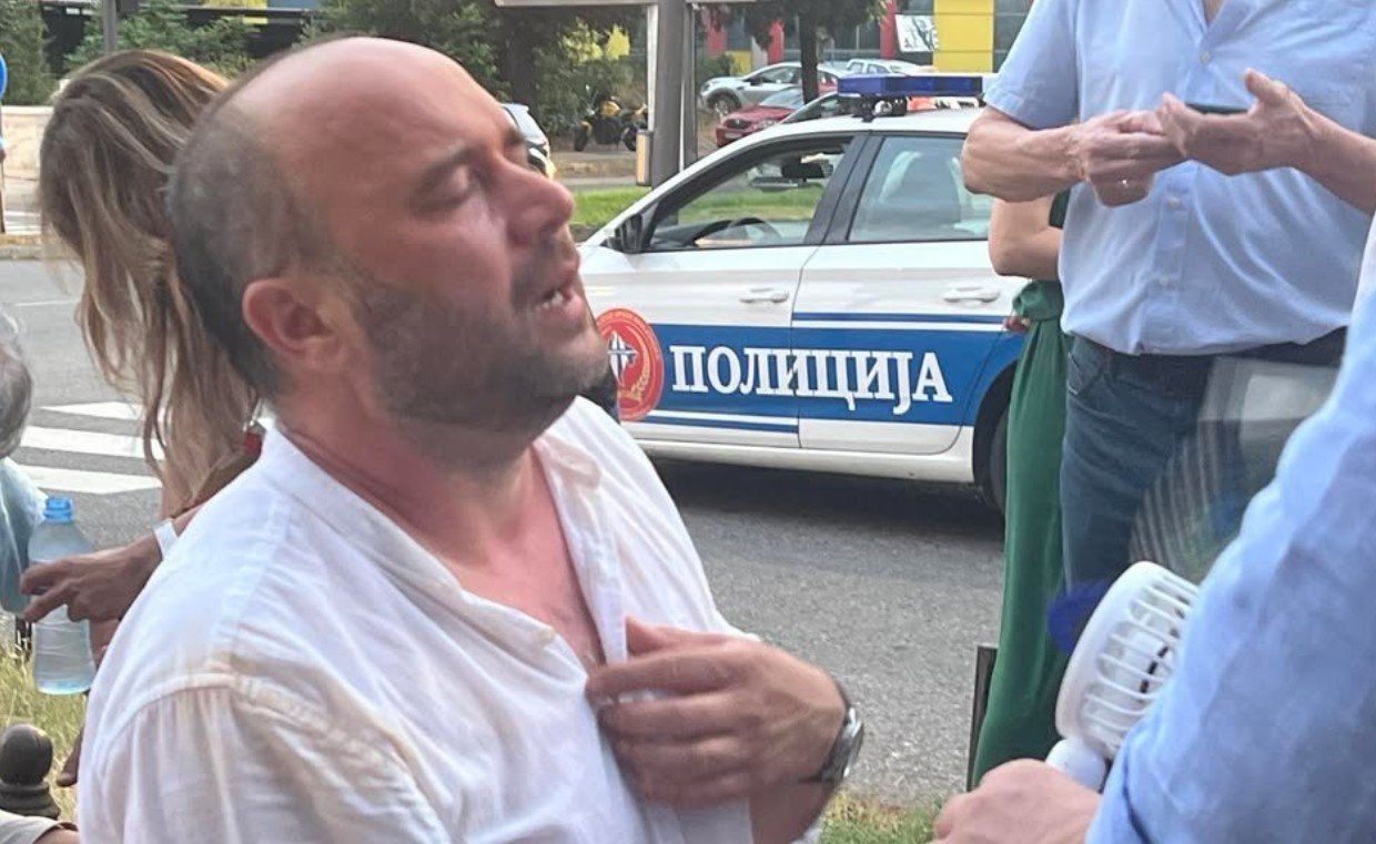 FCJK: Najoštrije osuđujemo policijsku brutalnost, naš dekan zbog spreja završio u Urgentnom bloku, povrijeđen i asistent