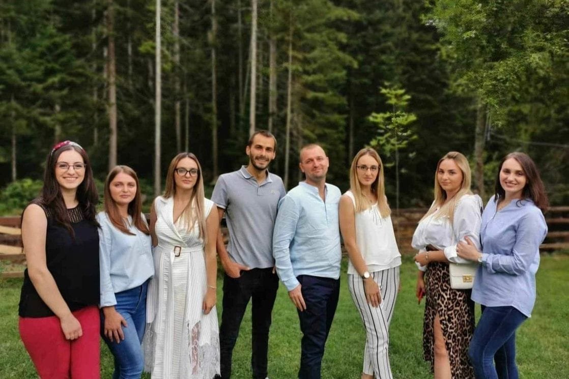 Devetoro djece iz rožajske porodice Honsić za životni poziv izabralo medicinu: Ponosni osmijeh naših roditelja znak da smo uspjeli