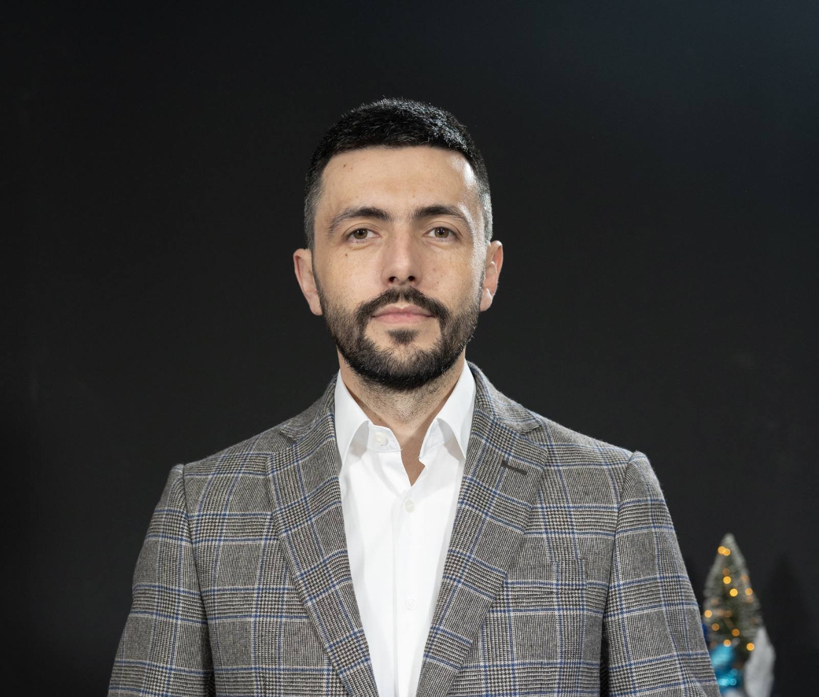 Živković: Nema te rekonstrukcije koja ovu Vladu može da spasi; PES usputna sezonska pojava