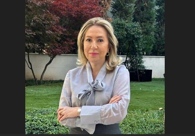 Menopauza i kilogrami – opasna kombinacija: Prof. dr Doknić upozorava na skrivenog neprijatelja zdravlja!