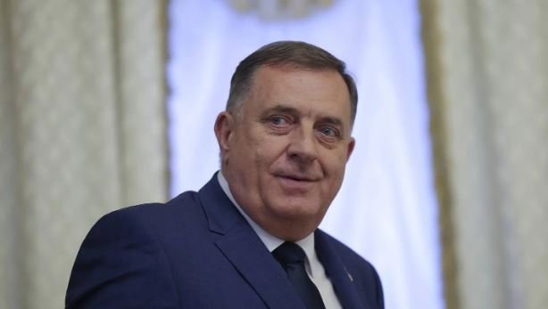 Granična policija BiH na prelazu Rača zaustavila Dodikovu kolonu