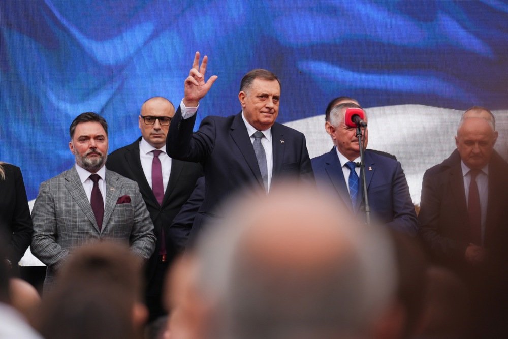 Dodik, Višković i Stevandić i dalje pod istragom