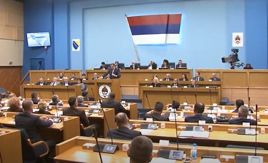 Parlament Republike Srpske u petak o referendumu i o mandatu Dodika