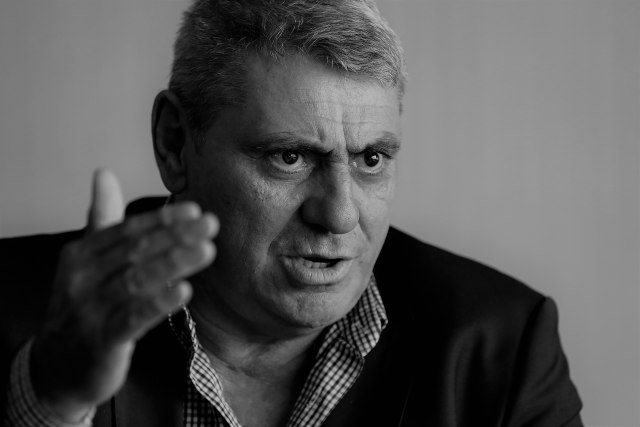 Sjutra na Kosovu dan žalosti zbog smrti Fadilja Vokrija