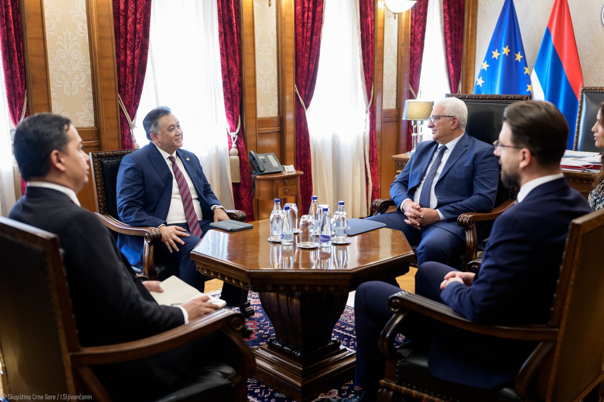 Mandić sa ambasadorom Indonezije: Posebnu pažnju posvetiti jačanju parlamentarne diplomatije