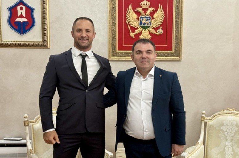 Đurašković: Sportski put Perovića primjer koji ohrabruje mlade sportiste u gradu