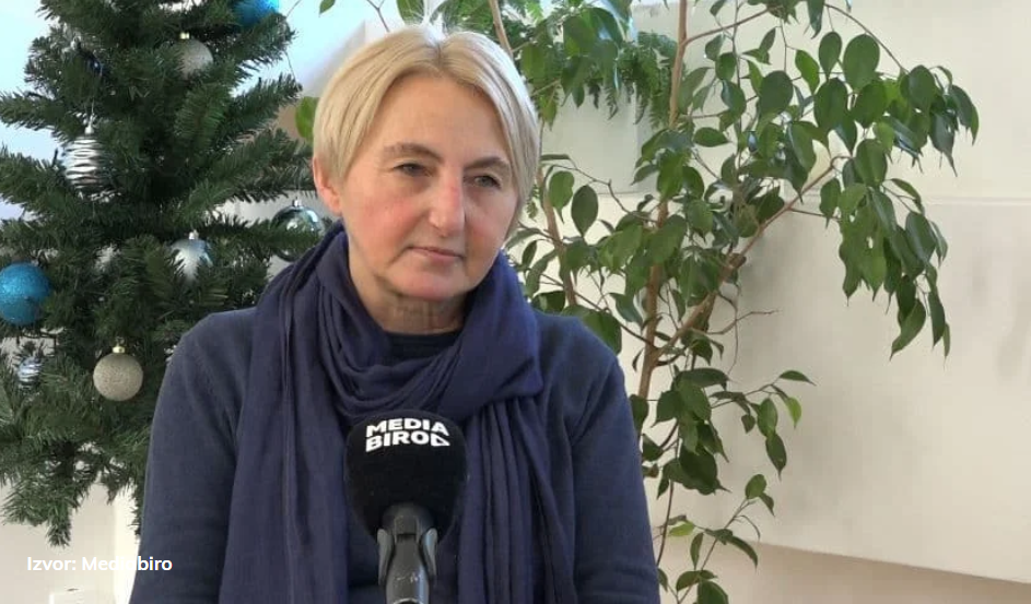 Kasalica: Čega se pametan stidi to je ministru finansija osnov za busanje u prsa