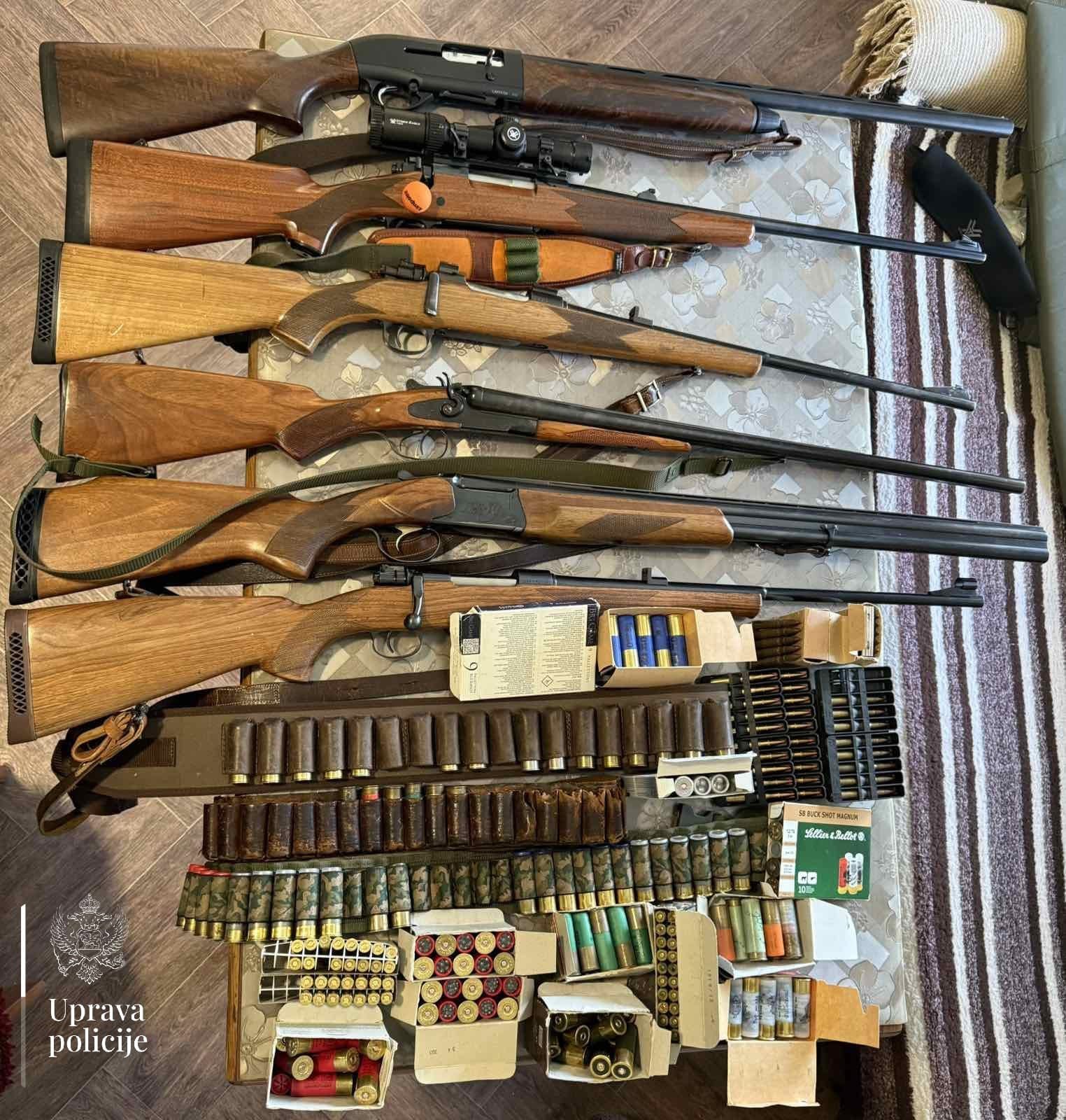 Krivična prijava protiv Nikšićanina, pronađene puške i municija u ilegalnom posjedu