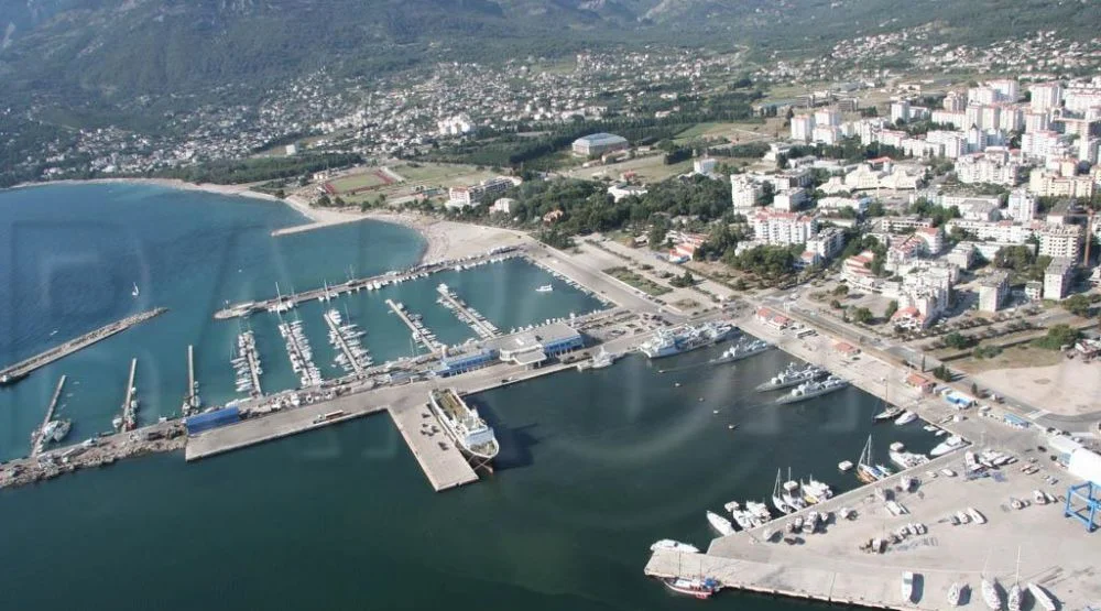 Bar: Locirano šest osoba za kojima su raspisane potjernice