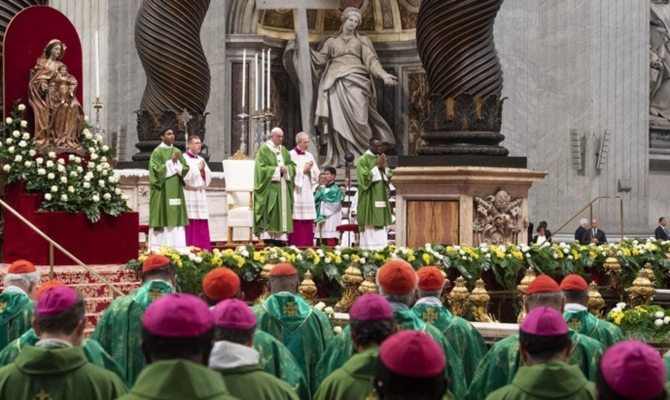 Vatikan: Okupljanje biskupa na skupu o borbi protiv pedofilije