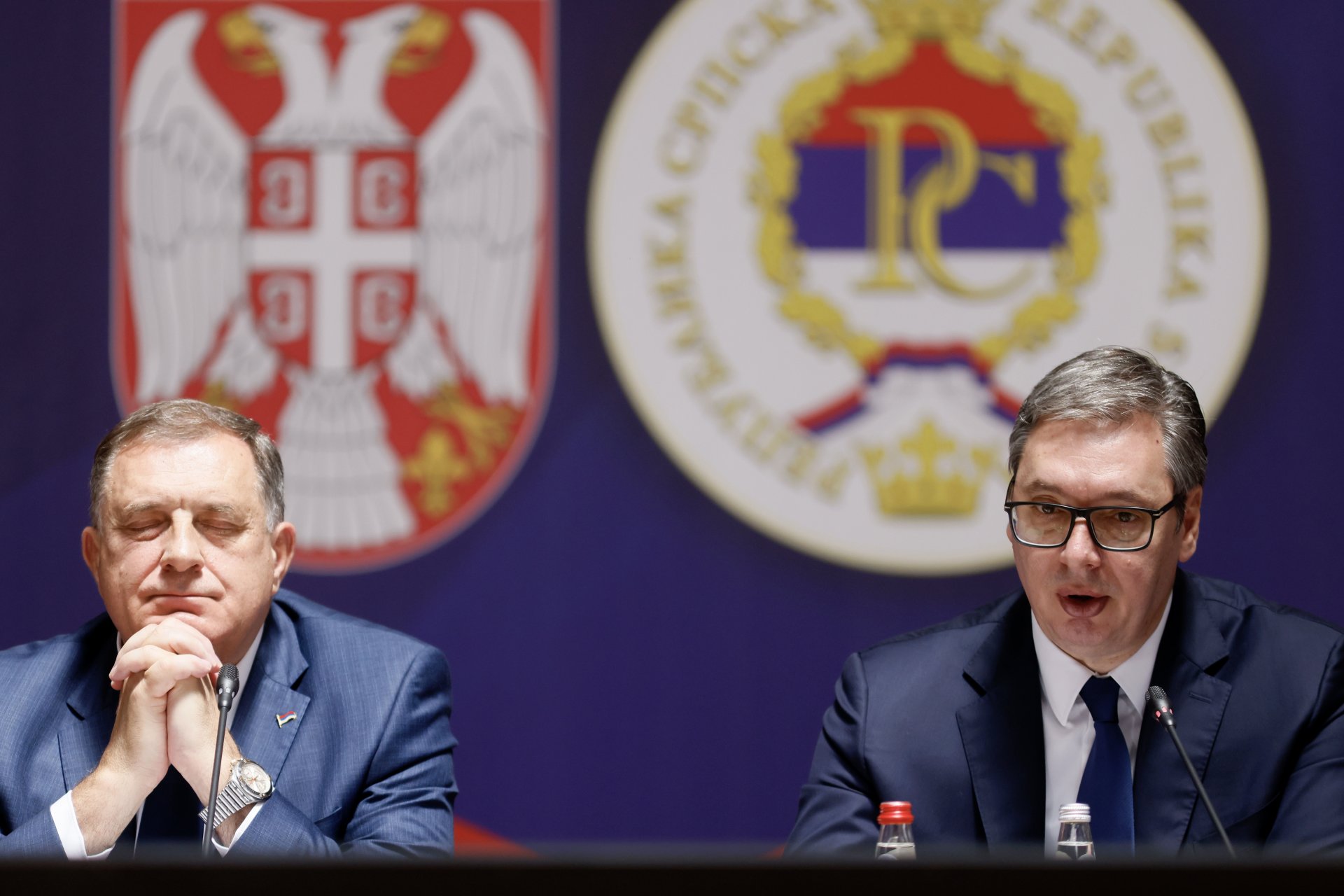 Da li je puklo na liniji Beograd-Banjaluka: Dodik se prestrojava, jer vidi da Vučiću ističe rok trajanja