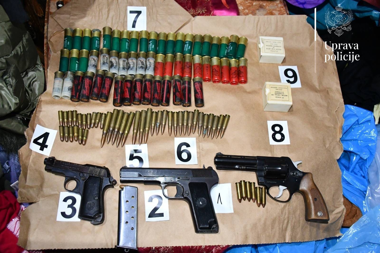Budva: Nakon svađe prijavila oca policiji, oduzeto mu oružje i municija u ilegalnom posjedu