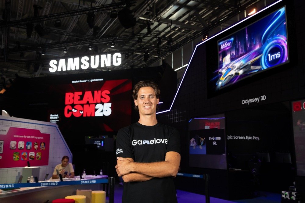 Samsung Electronics predstavlja nove Odyssey G7 monitore i prikazuje najpopularnije igre na svojim ekranima na sajmu Gamescom 2025.