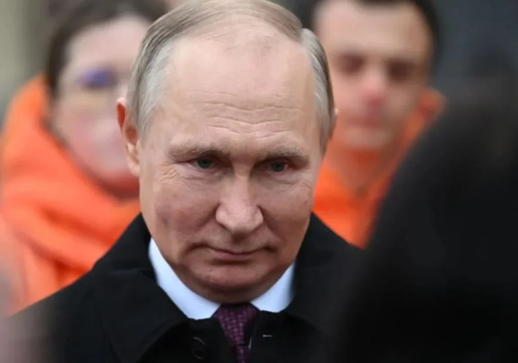 Lažni imperator Vladimir Putin