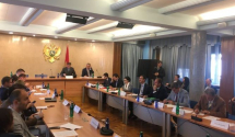 Ističe rok za rad Odbora, poslanici danas o produženju?