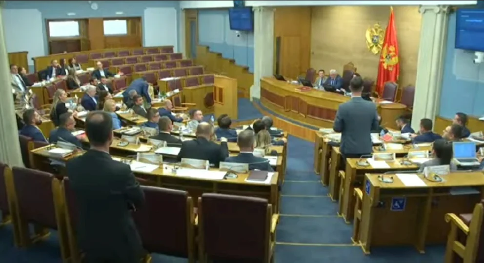Izmjene Zakona o popisu dobile podršku 64 poslanika