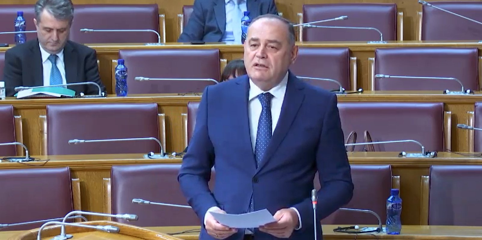 Simović: Svi moraju da poštuju mjere, bili iz duhovnog ili svetovnog sistema