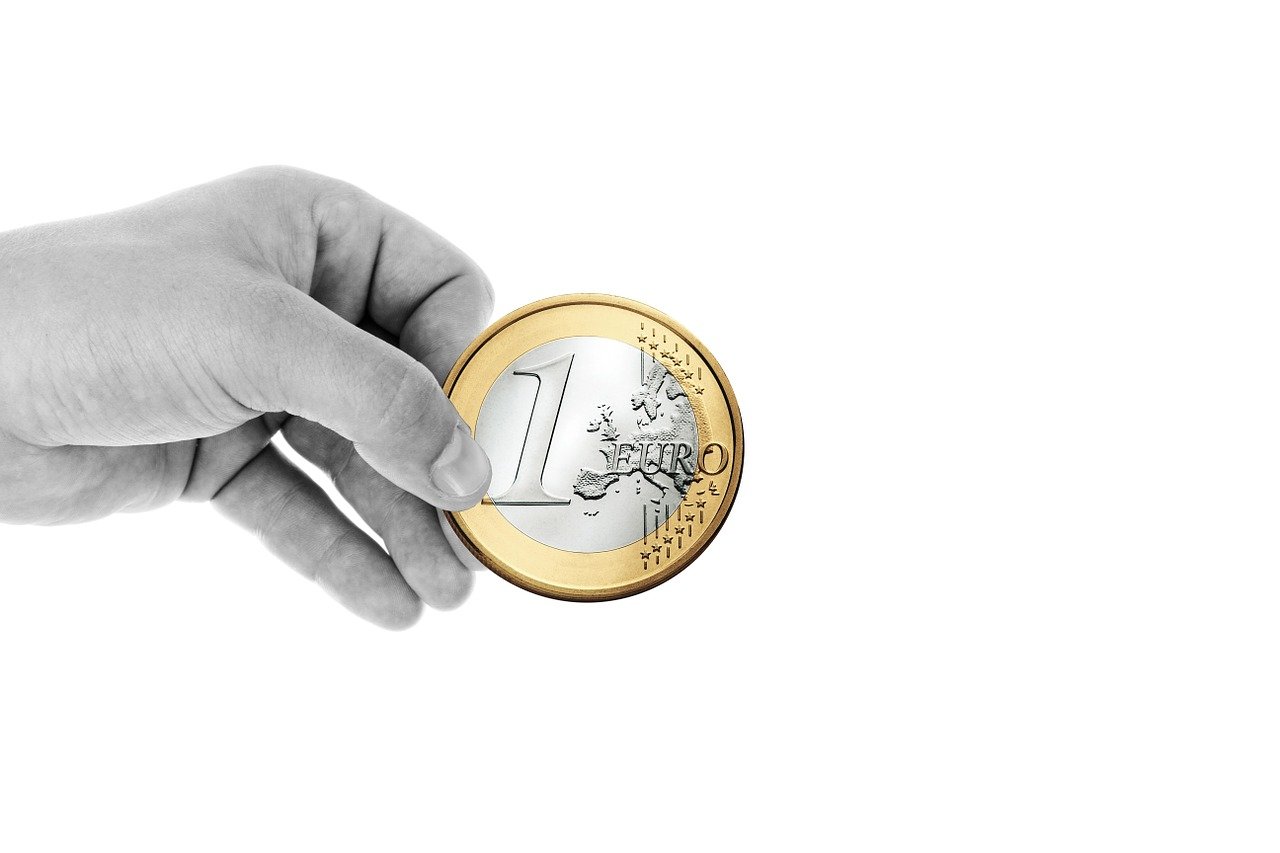 Skandal sa eurokovanicom: Poslije optužbi o falsifikatu pobjednik povukao dizajn