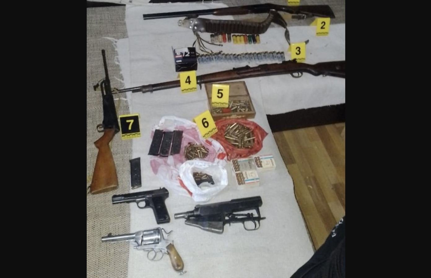 Pretres u Danilovgradu: Pronađeno oružje i municija, podnijeta krivična prijava