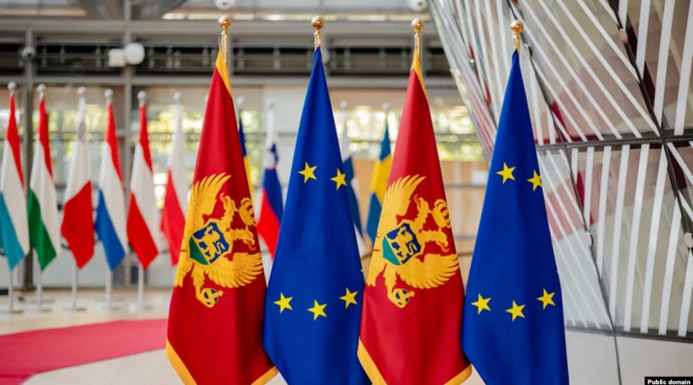 EU: Nova vlada da obnovi političku stabilnost