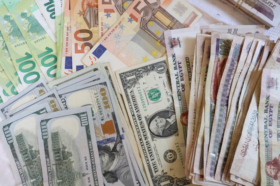 Dolar na četvoromjesečnom minimumu usljed zabrinutosti zbog trgovinskog rata