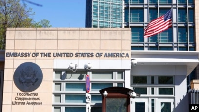 Američka ambasada u Moskvi državljanima SAD: Odmah napustite Rusiju!