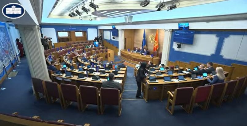 Rakočević: Nemate problem sa mnom nego sa izjavama Satlera; Pejović: U sporazumu piše samo o VK i Skupštini