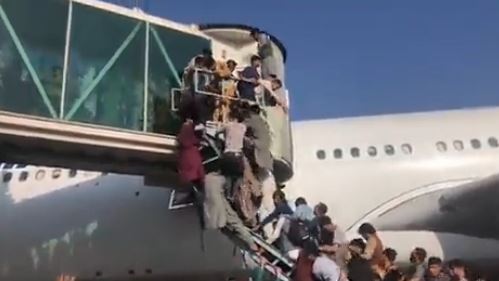 Američka ambasada građanima SAD: Ne dolazite na aerodrom u Kabulu