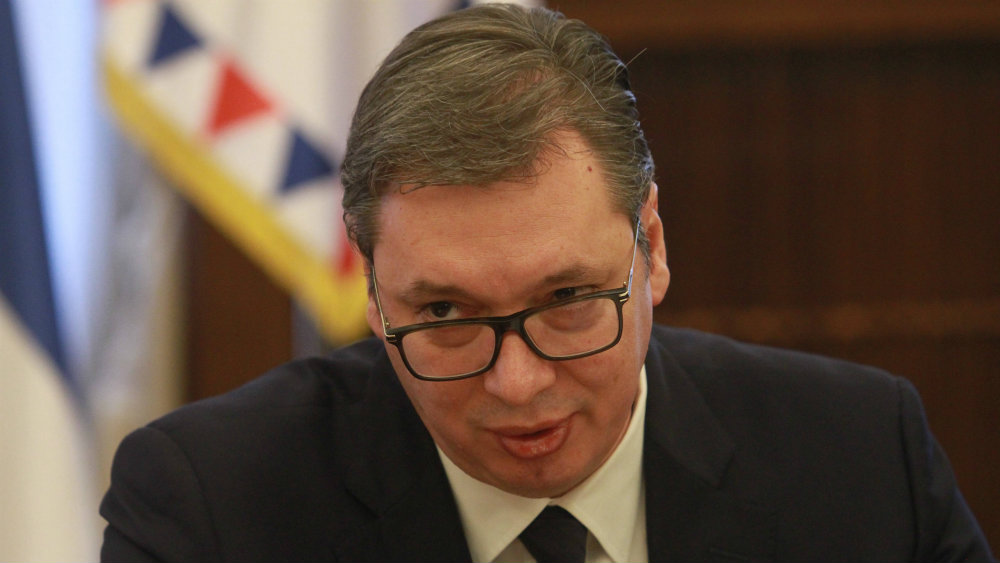 Vučić: Bez glasova na vlast, lopuže, ne možete, stranci- sikter!