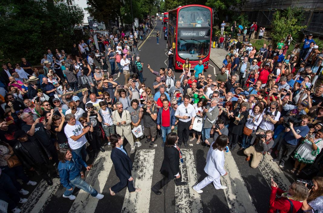 Obožavaoci Bitlsa obiljeležili 50 godina od izlaska albuma "Abbey Road"