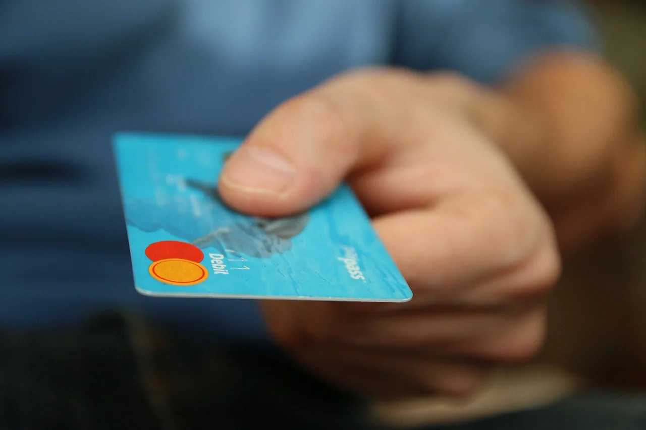 Finansijska numerologija: Broj platne kartice vam donosi sreću ili vas sabotira, izračunajte vaš