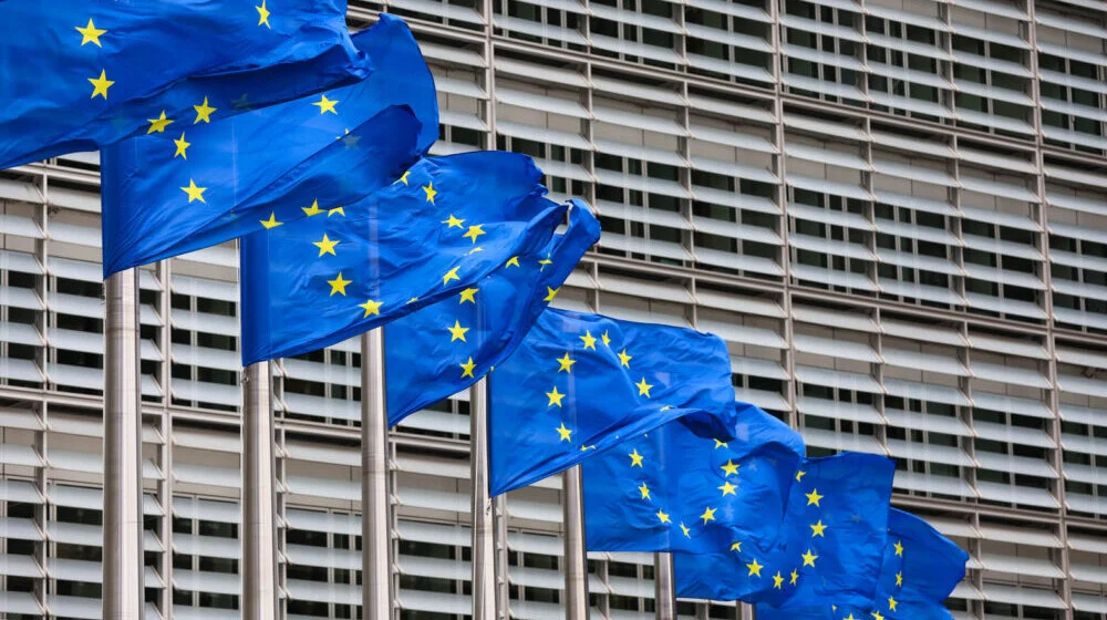 EU usvojila trinaesti paket sankcija Rusiji, na listi i kompanija iz Srbije