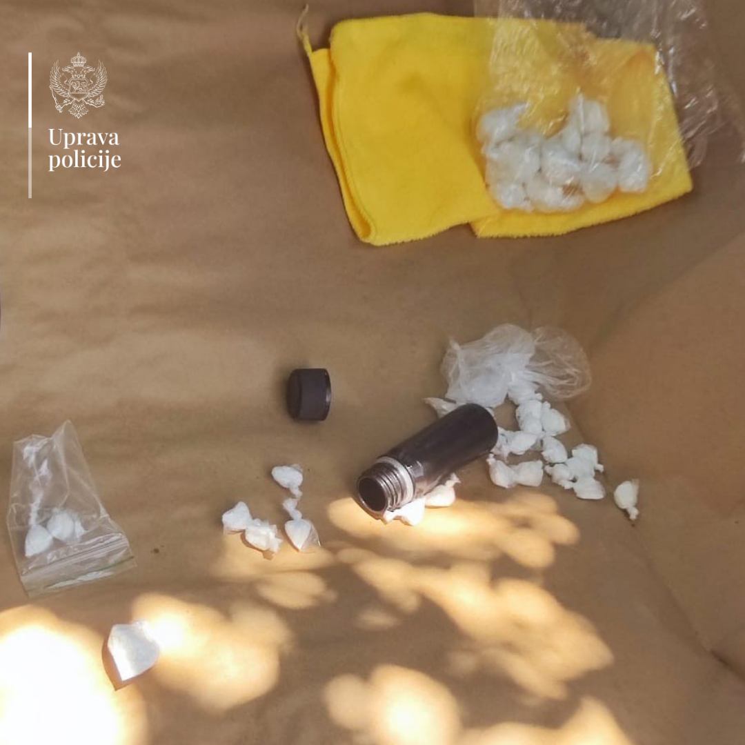 Hapšenje u Podgorici: Policija pronašla kokain, marihuanu...