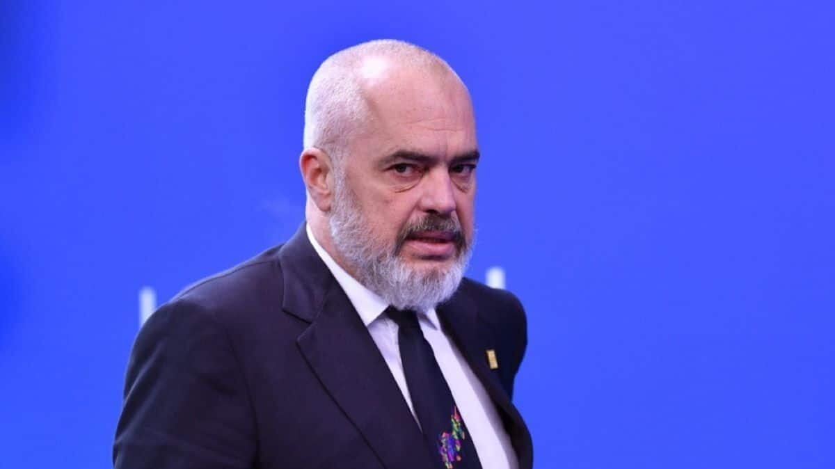 Rama objavio da je prva albanska AI ministarka trudna: Čeka 83 djeteta za 83 poslanika vladajuće stranke