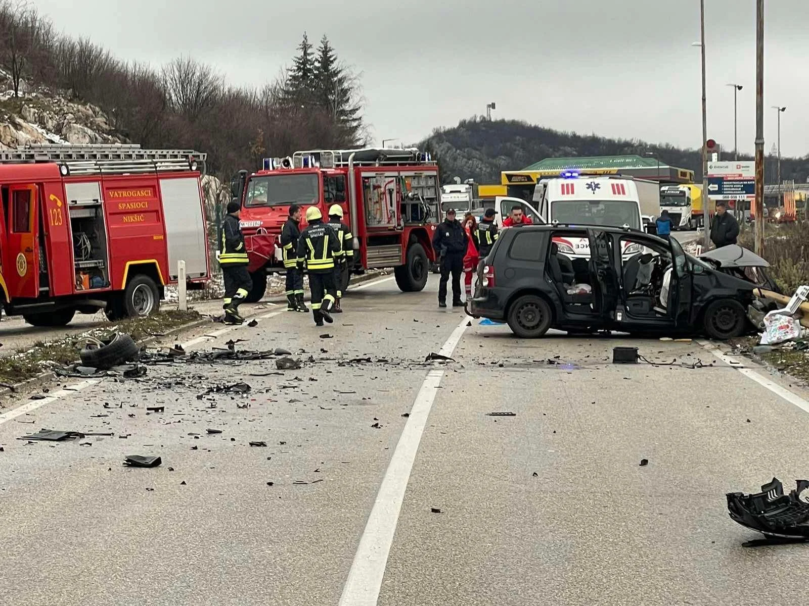 Saobraćajna nesreća u Nikšiću: Jedna osoba poginula, četvoro povrijeđenih