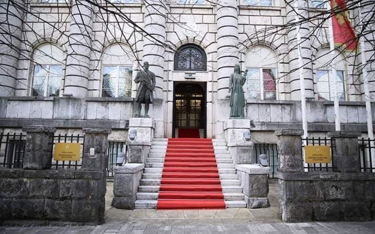 Ministarstvo kulture i medija: Postupanje prema  Marunoviću moglo biti motivisano njegovim javnim djelovanjem i javnim izražavanjem stavova