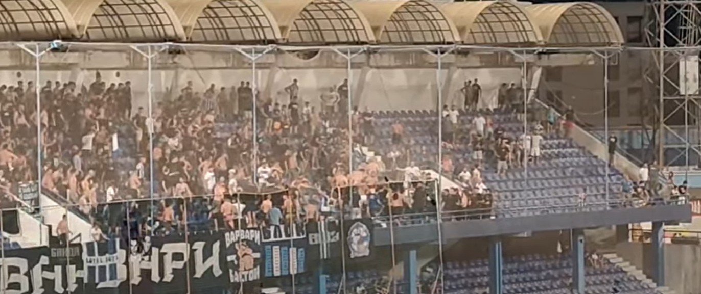 Mučne scene pod Goricom, Budućnost gubi, Varvari se tuku međusobno