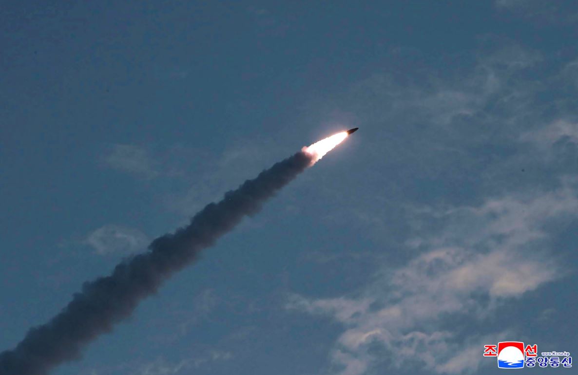 Sjeverna Koreja ispalila raketu, u Seulu hitan sastanak