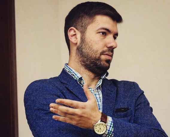 Kopitović: Dok čekamo sezonu turista, sezona preletača u punom jeku
