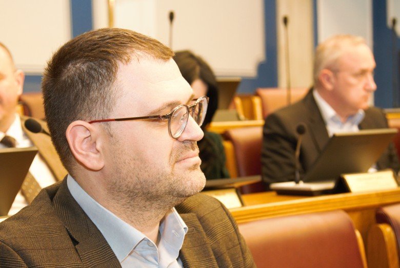 Anđušić: Svaki put kad se uzdrmaju temelji vlasti, tužilaštvo krene sa rijaliti hapšenjima