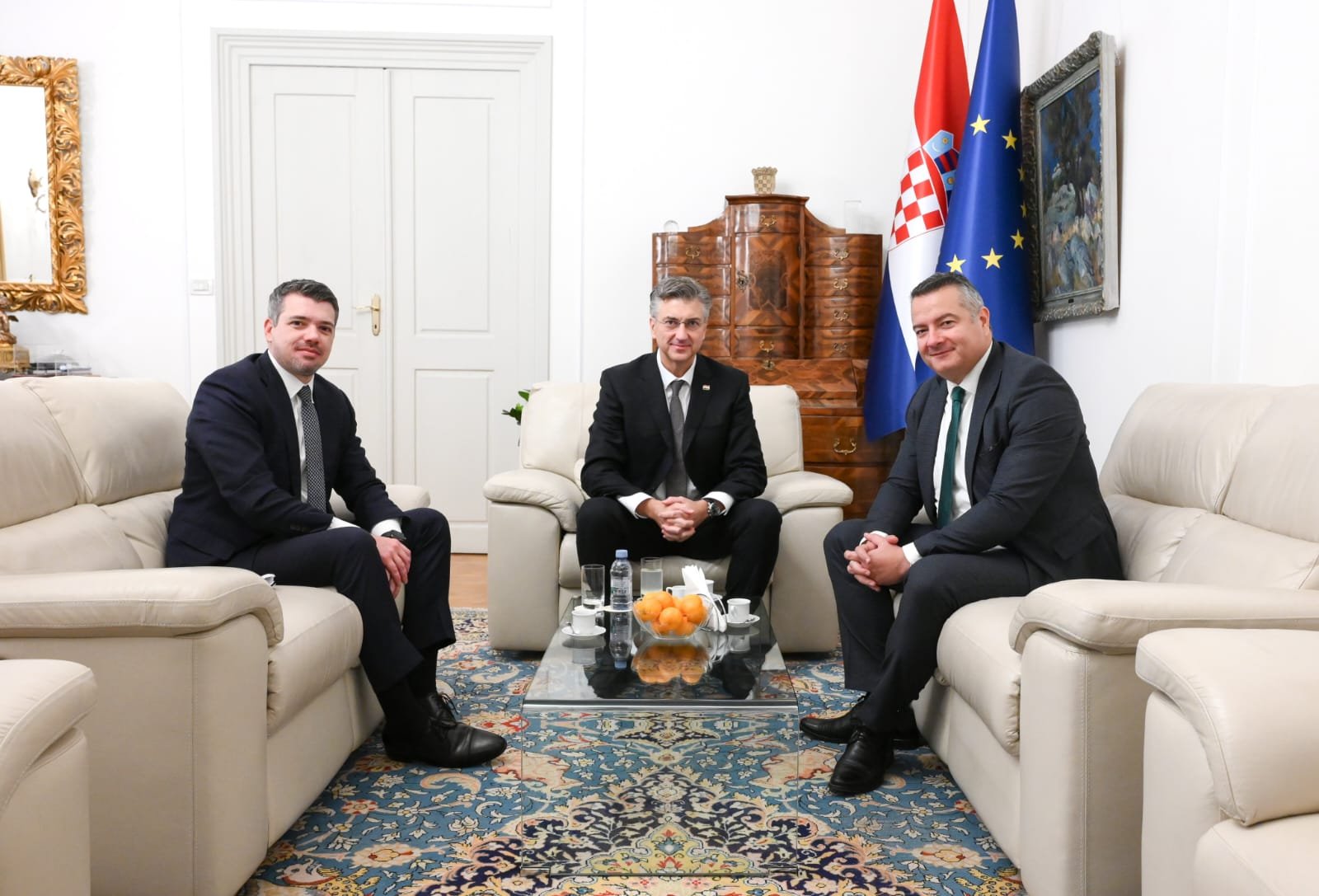 Vuksanović sa Plenkovićem u Zagrebu: Hrvatska uz Hrvate u Crnoj Gori