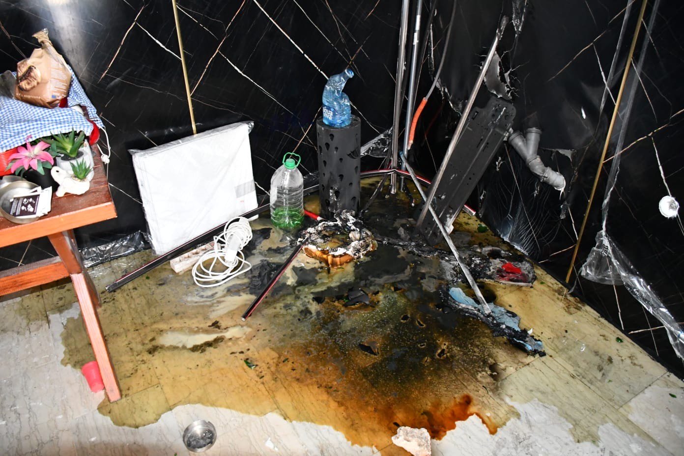 Policija: Rasvijetljeno podmetanje požara na dva ugostiteljska objekta koja su zakupili turski državljani u Baru