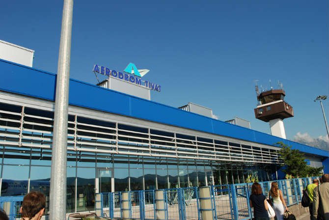 U Crnoj Gori ćutanje na interesovanje Srbije za koncesiju crnogorskih aerodroma