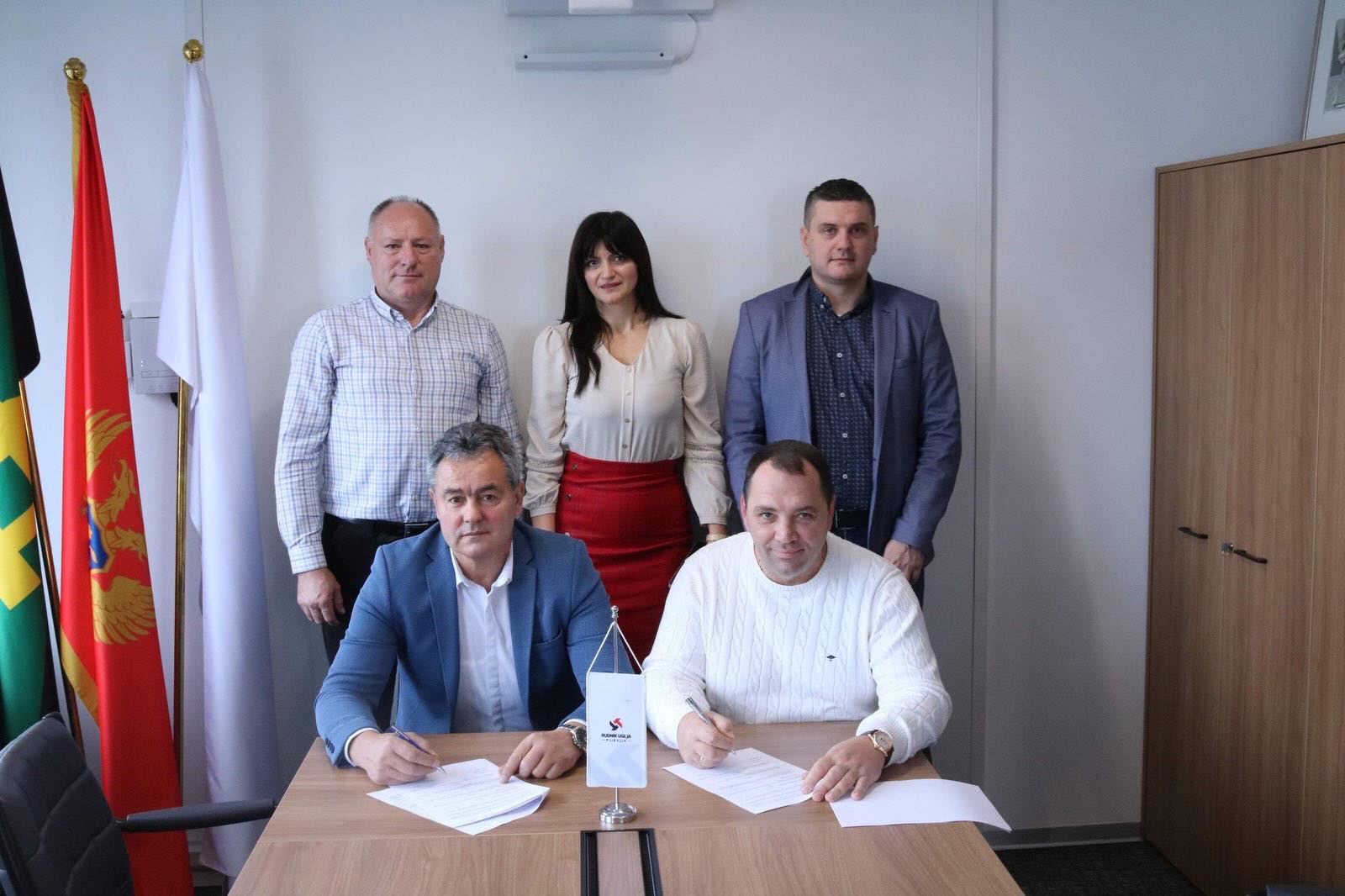 Najavljuju novu fabriku u Pljevljima: Lekić i ukrajinski biznismen potpisali Ugovor o prodaji uglja