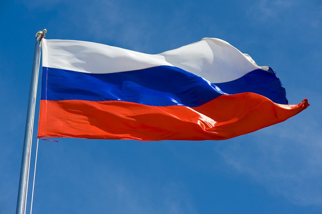 Ruski putnički avion vratio se na aerodrom u Sibiru nakon prijave dekompresije, javlja TASS