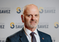 Šainović: Borovinić Bojović i Mujović da nas informišu otkad Podgorica ima slavu