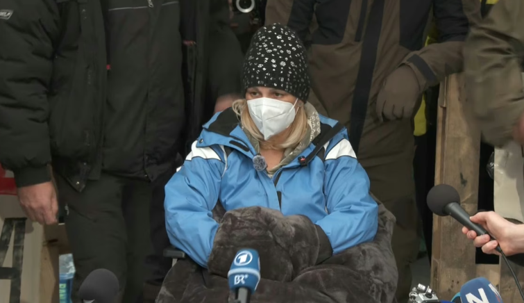 Dvanaesti dan štrajka Dijane Hrke: Očekuje se nova posjeta ljekara