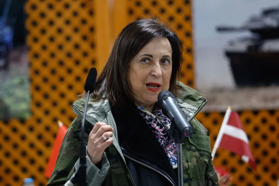 GPS poremećaj na avionu španske ministarke odbrane kod Kalinjingrada