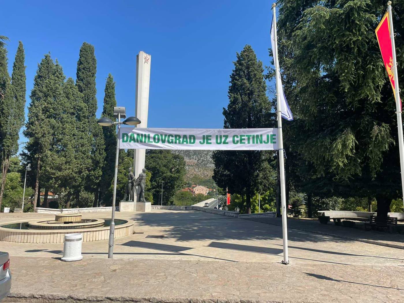 Ponovo postavljen transparent "Danilovgrad je uz Cetinje"