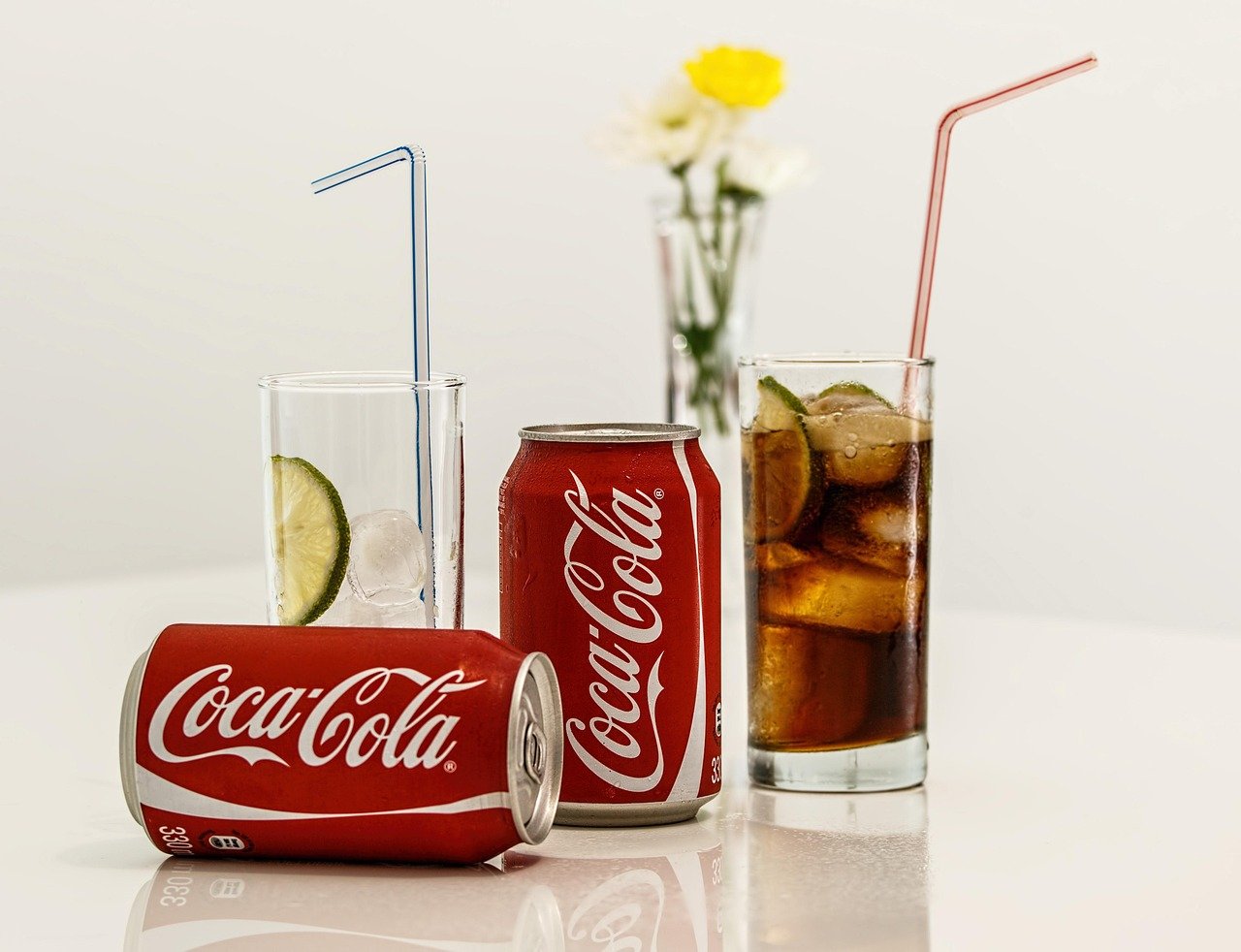 Coca-Cola uvodi američku verziju sa šećerom od trske; bezkalorična pića i više cijene donijeli dobre rezultate